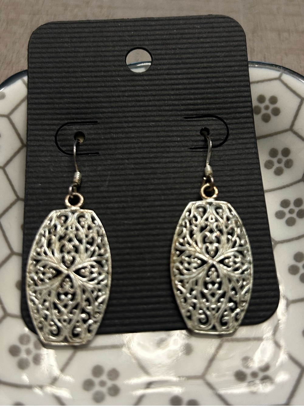 Intricate Filigree Oval Drop Earrings -genuine Silver